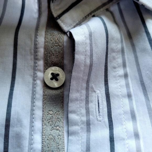 English Laundry Men's Dress Shirt, White & Black/Gray Stripes, 100% Cotton. - Picture 4 of 12